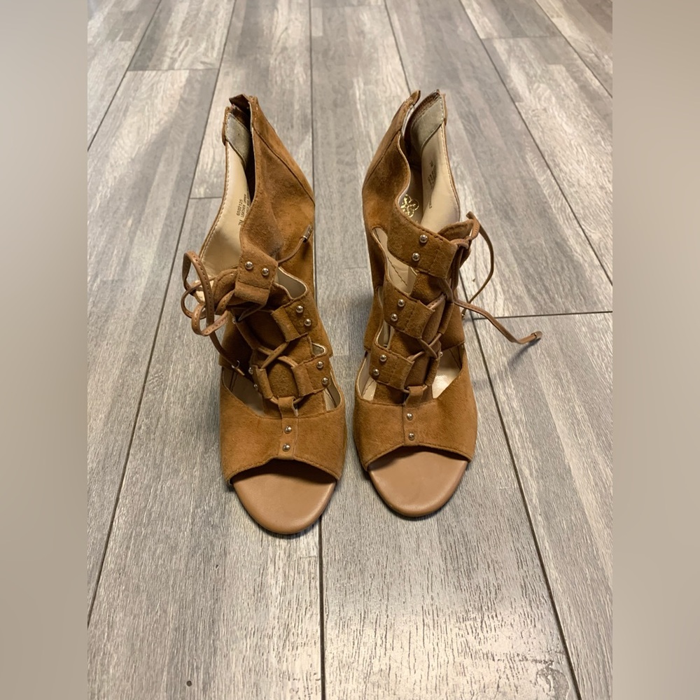 Isola Leather Heels
